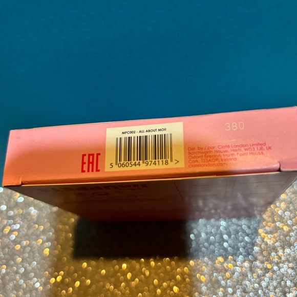 BNIB! Ciate London Miss Piggy Collection Crème Face Palette in All About MOI! - Picture 7 of 9